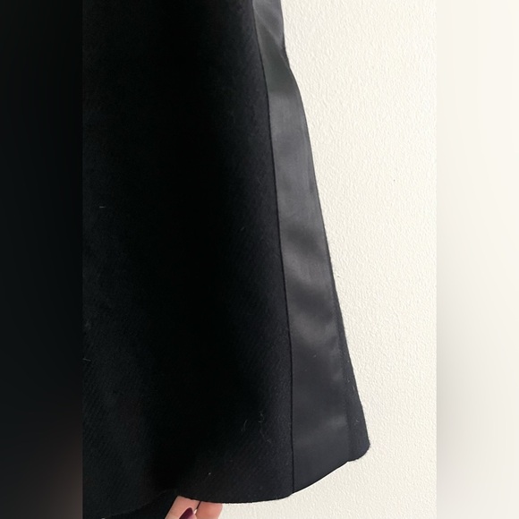 BCBGMaxAzria Wool Skirt with satin accent - Picture 5 of 5